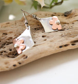 Daisy flower earrings