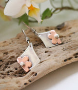 Daisy flower earrings