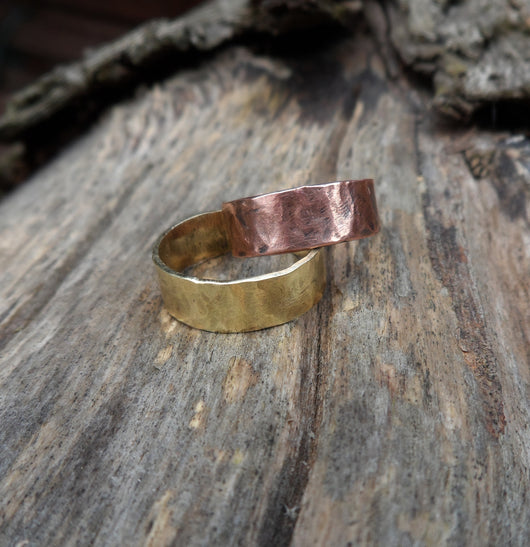 Copper or brass toe ring – hearts of brass - Main Image