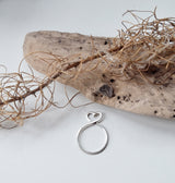 Twisted heart ring