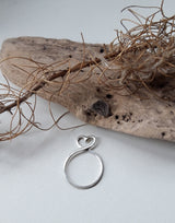 Twisted heart ring